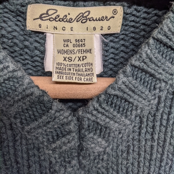 Eddie Bauer oversized Sweater cropped Vtg. Holiday Christmas greens black blue - Picture 3 of 8
